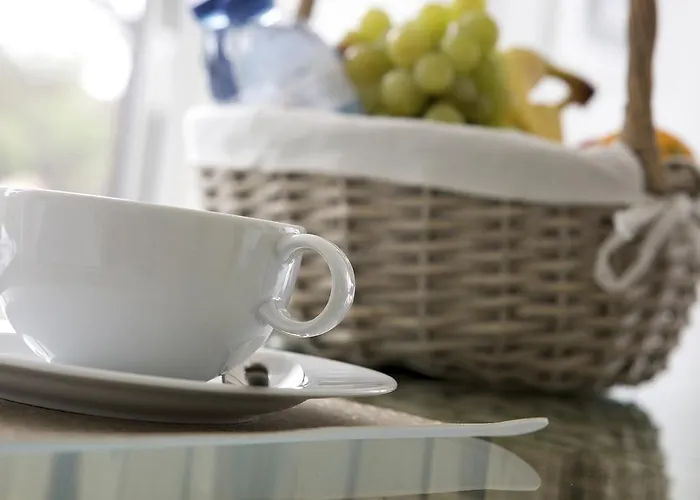 Lagoon Wellness Retreat (adults Only) オビドス