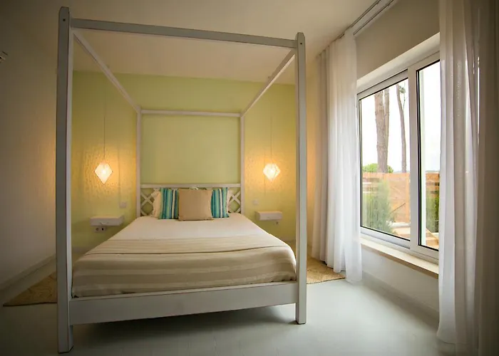 アパートホテル Lagoon Wellness Retreat (adults Only) 3*