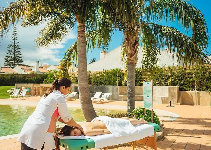 Lagoon Wellness Retreat (adults Only) オビドス