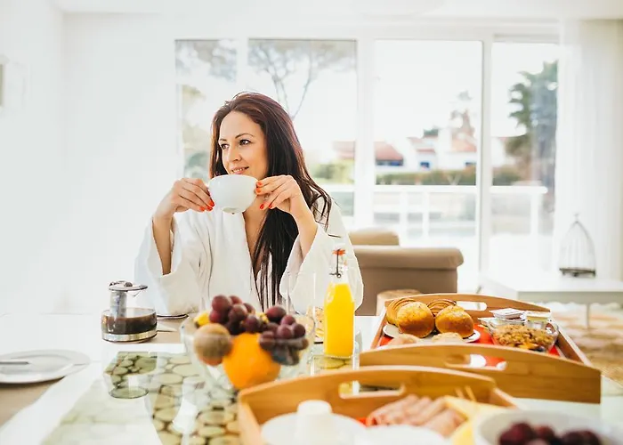 Lagoon Wellness Retreat (adults Only) オビドス