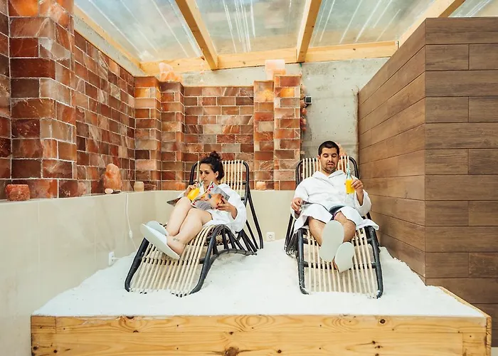 Lagoon Wellness Retreat (adults Only) オビドス