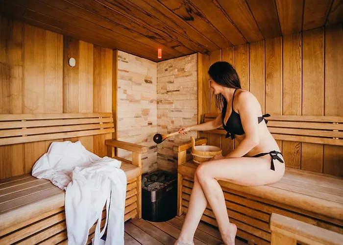 Lagoon Wellness Retreat (adults Only) アパートホテル 3*